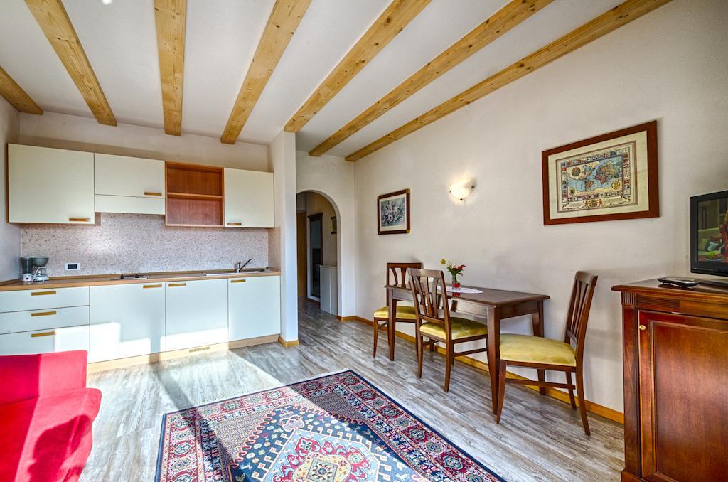 Hotel & Residenz Traubenheim Nalles Pokoj fotografie