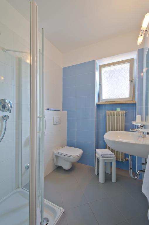 Hotel & Residenz Traubenheim Nalles Pokoj fotografie